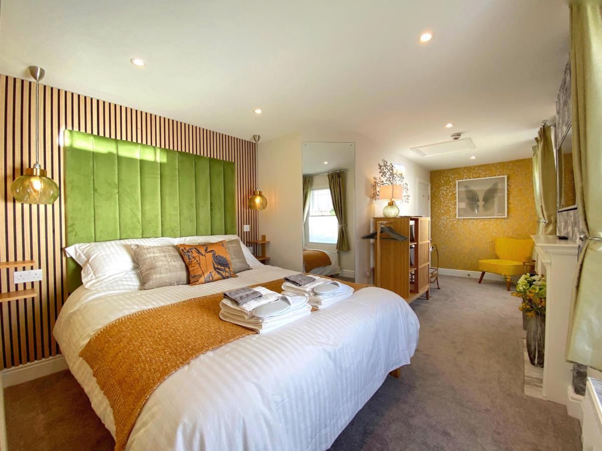 Hambrook House Canterbury - New Luxury Guest House With Espa Spa Complex 외부 사진