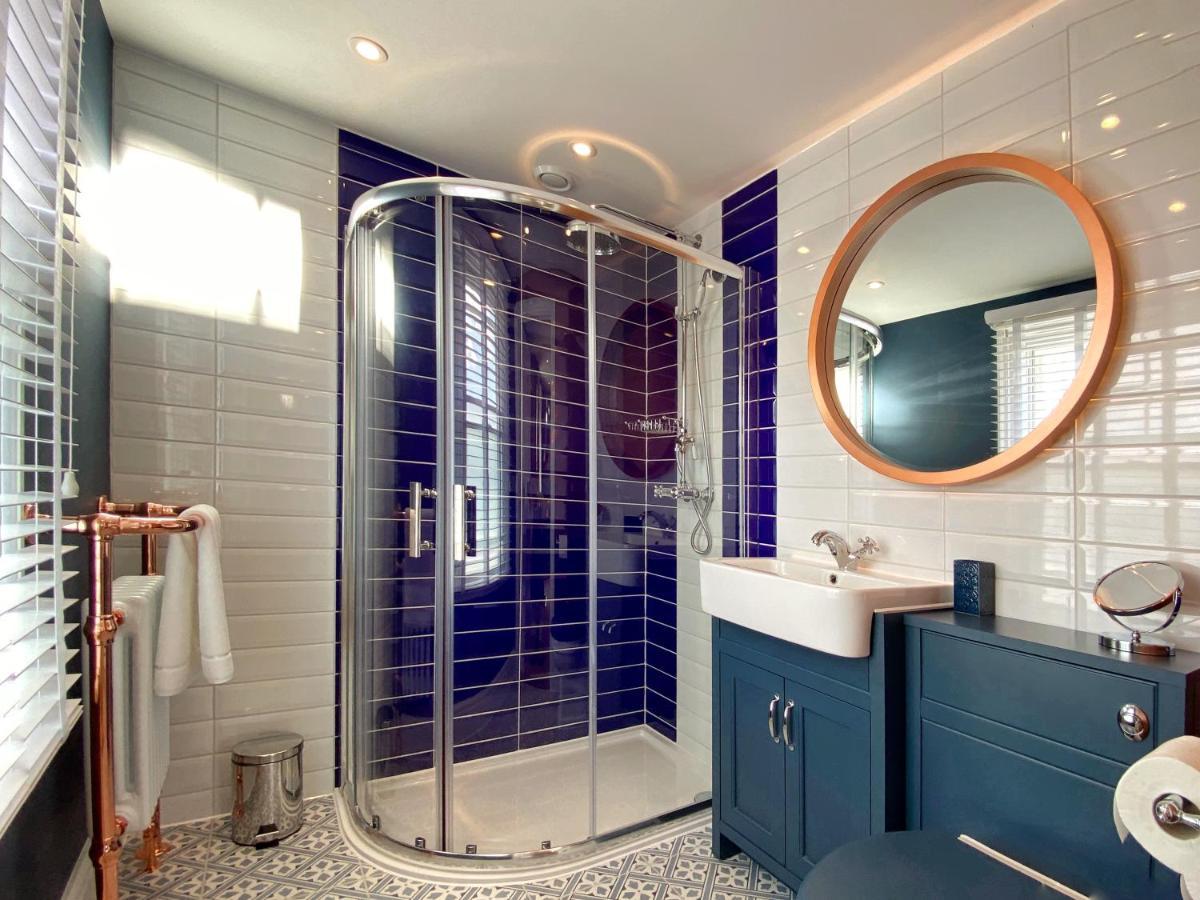 Hambrook House Canterbury - New Luxury Guest House With Espa Spa Complex 외부 사진